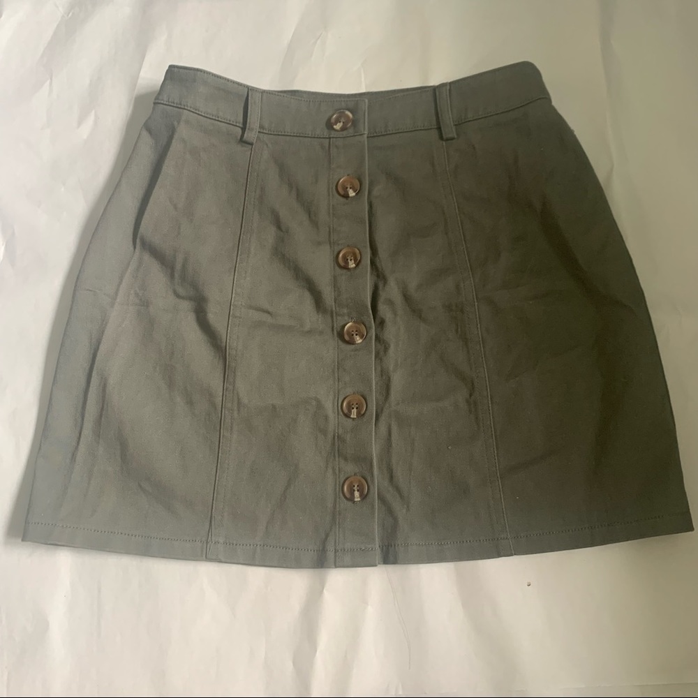 Green skirt